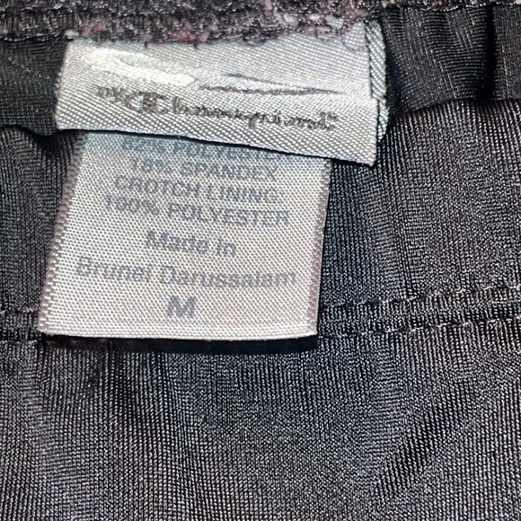 Champion Blacking Workout Leggings-Size Medium - Picture 4 of 7